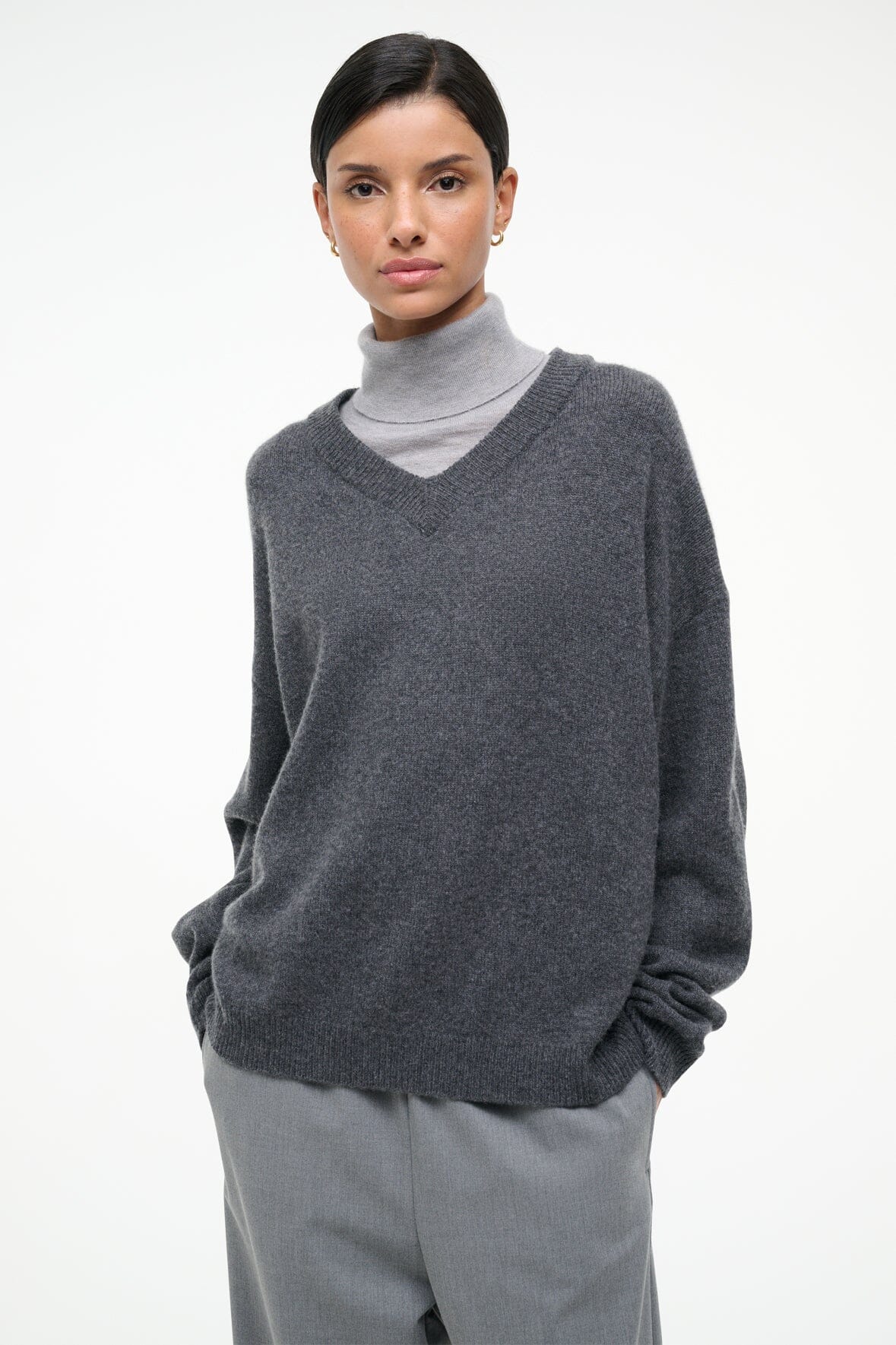 DORIS CASHMERE SWEATER | CHARCOAL