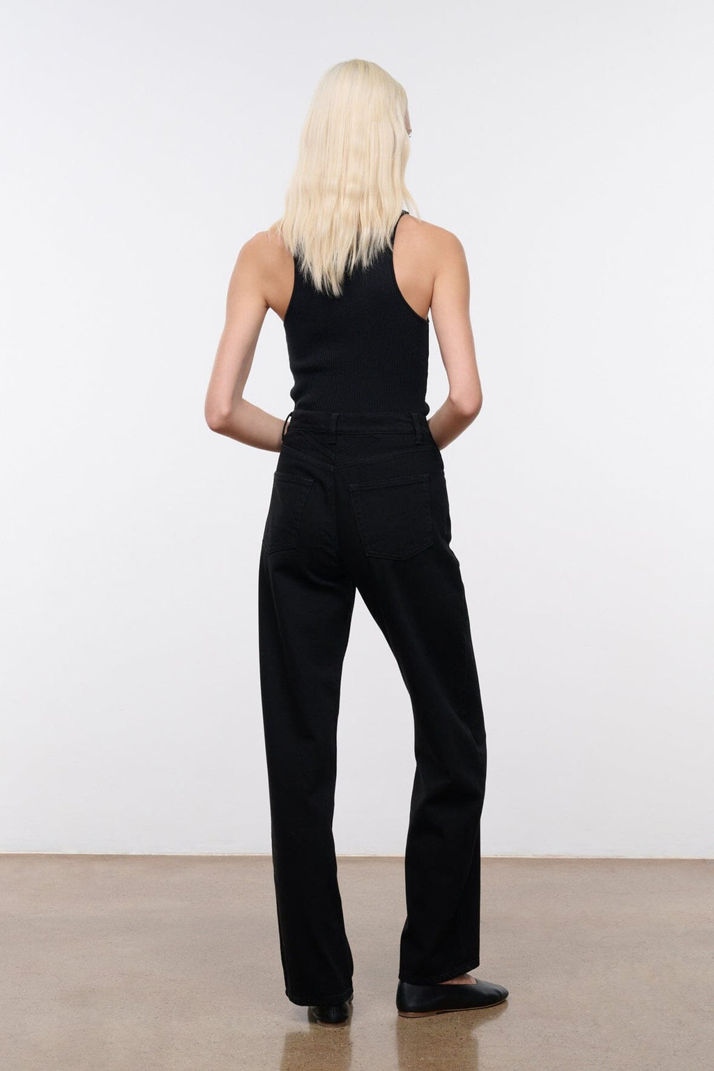 LEO HIGH RISE JEAN | BLACK